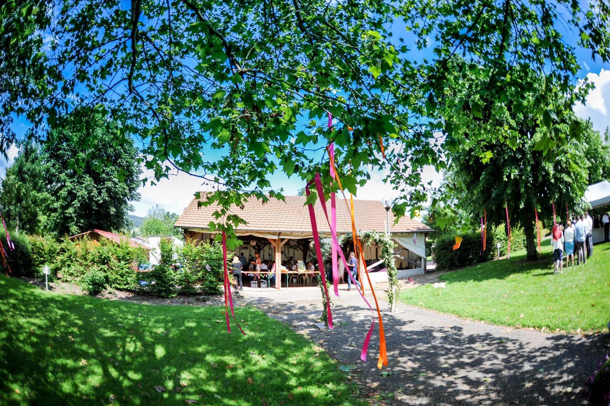 Camping Les Feuilles Chauffailles Kültér fotó