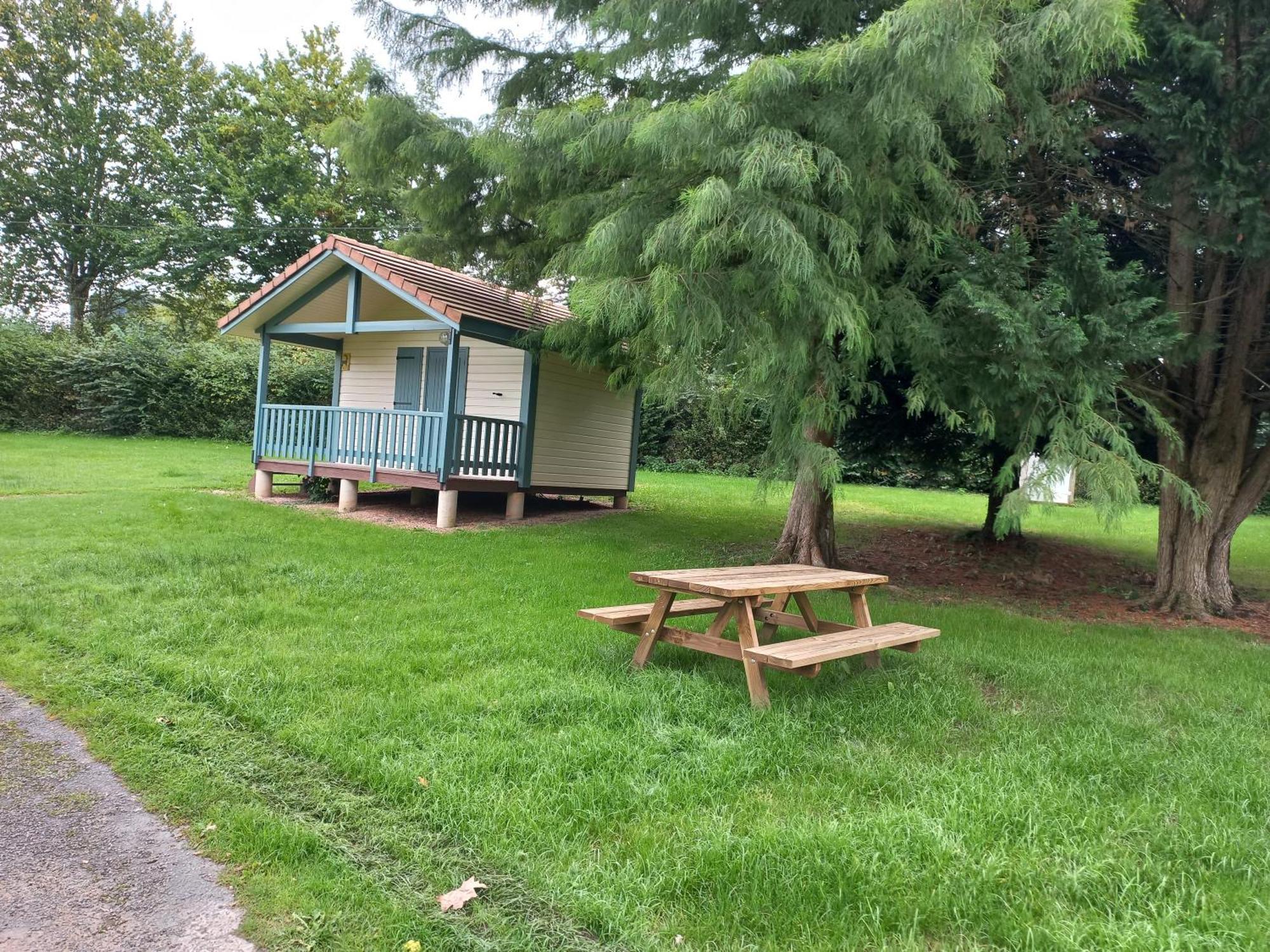 Camping Les Feuilles Chauffailles Kültér fotó